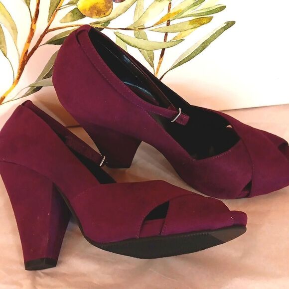 NEW Chadwicks Elegant Purple Women's Heels - Picture 3 of 10